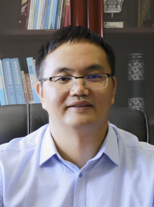 Mr. Zheng Shun Teng